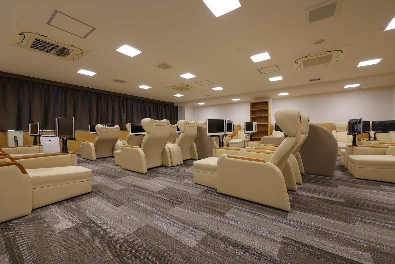 Sauna & Capsule Hotel Rumor Plaza Kyoto Exterior photo