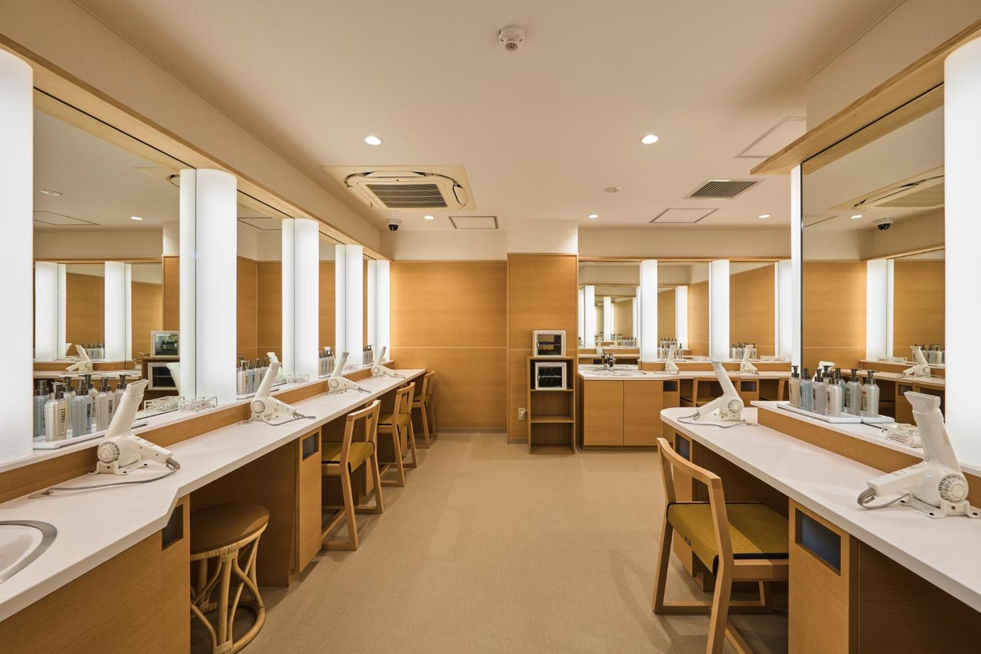 Sauna & Capsule Hotel Rumor Plaza Kyoto Exterior photo